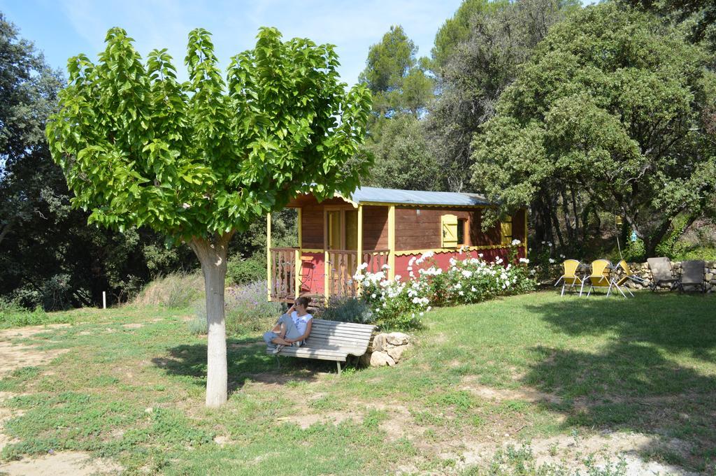 Domaine Les Perpetus Villa La Tour-d'Aigues Room photo